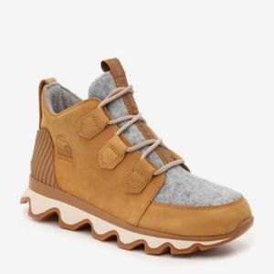 SOREL Kinetic Caribou Snow Boot Size 12